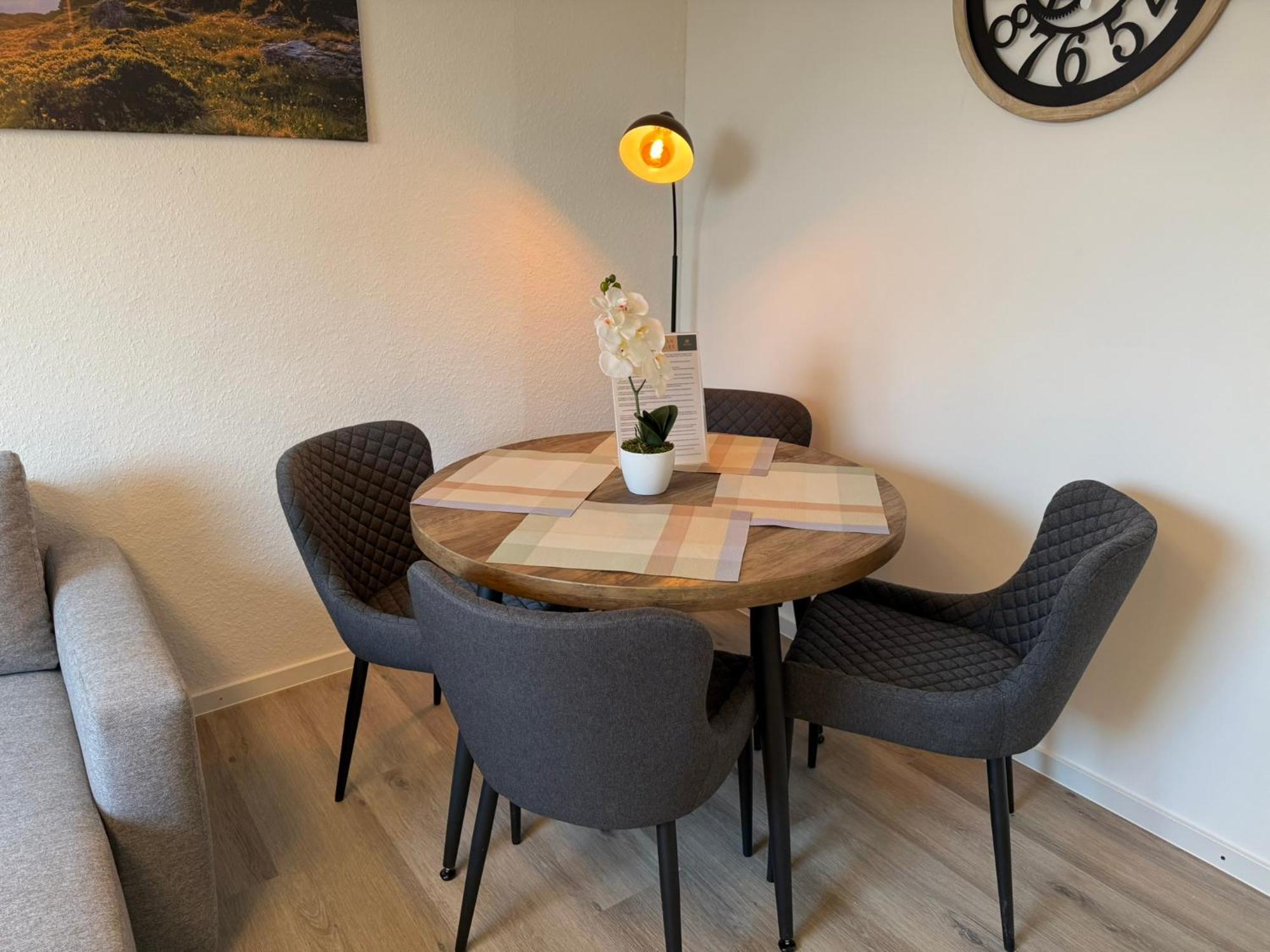 Immo-vision - Vw Naeher Geht Nicht, Parkplatz, Kueche, Wlan Apartment *